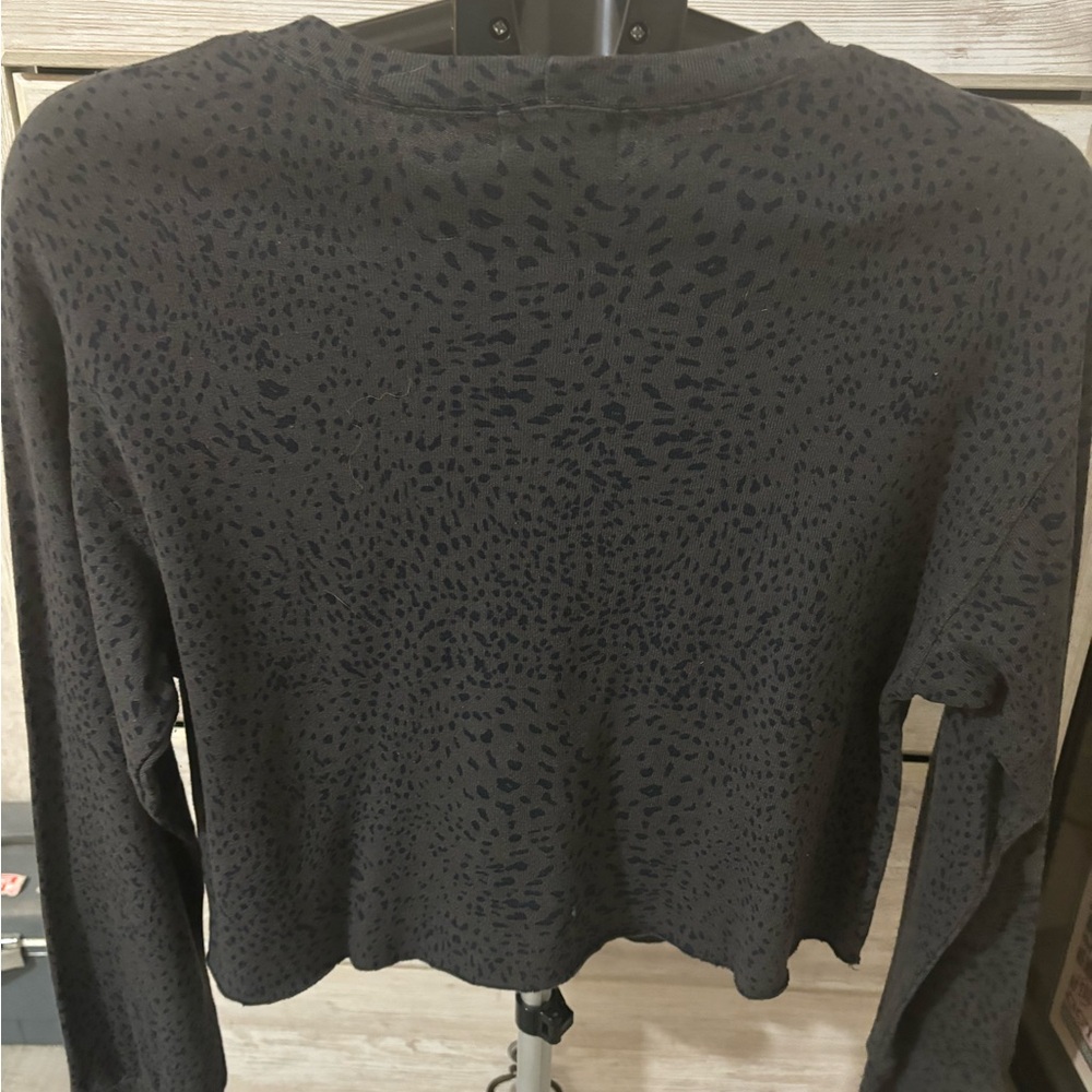 Monrow gray patterned top - Picture 2 of 4